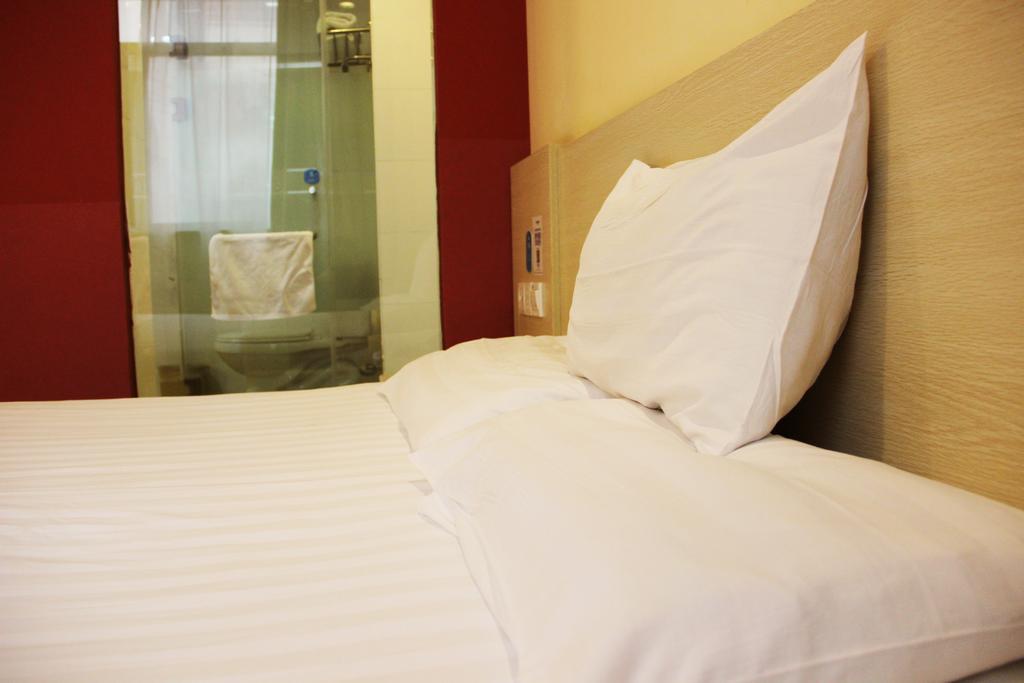 Hanting Express Nanjing Xianhemen Room photo
